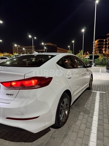 Hyundai Avante 2016, 165,000 km - 1.6 l - Bakı