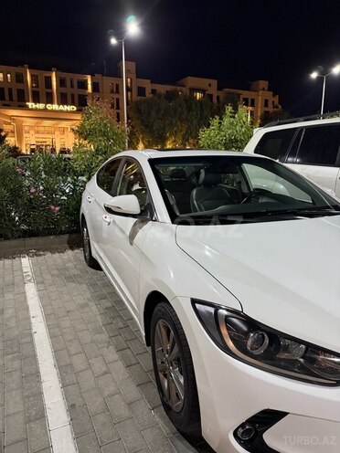 Hyundai Avante 2016, 165,000 km - 1.6 l - Bakı