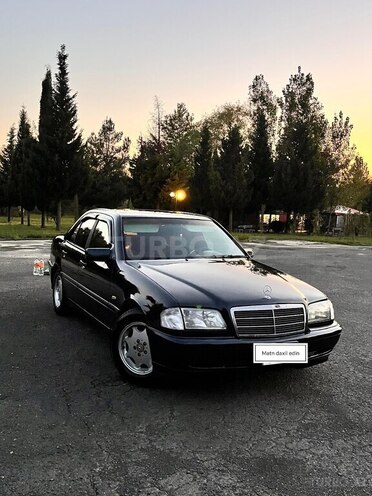 Mercedes C 200 1998, 364,829 km - 2.0 л - Balakən