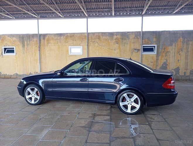 Mercedes E 270 2002, 340,600 km - 2.7 l - Salyan