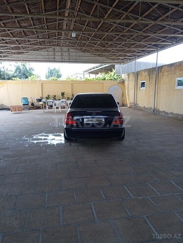 Mercedes E 270 2002, 340,600 km - 2.7 l - Salyan