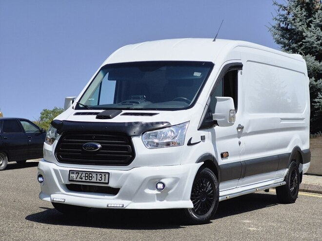 Ford Transit 2015, 380,000 km - 2.2 l - Qusar