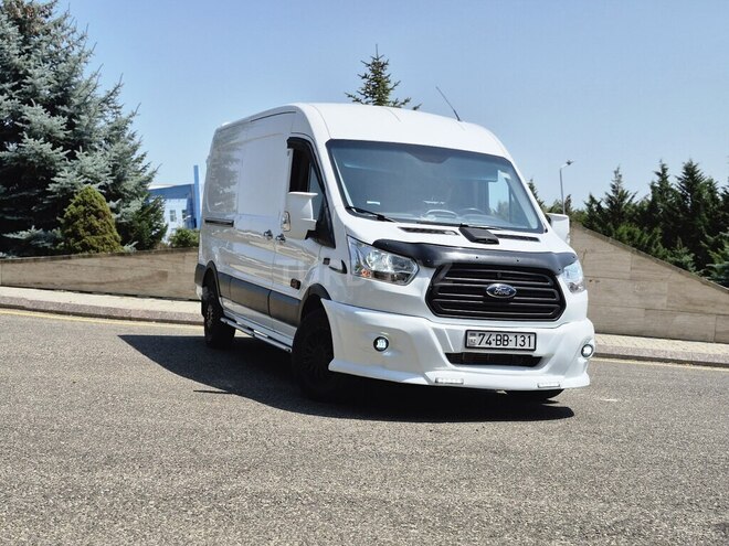 Ford Transit 2015, 380,000 km - 2.2 l - Qusar