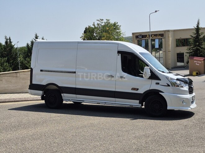 Ford Transit 2015, 380,000 km - 2.2 l - Qusar