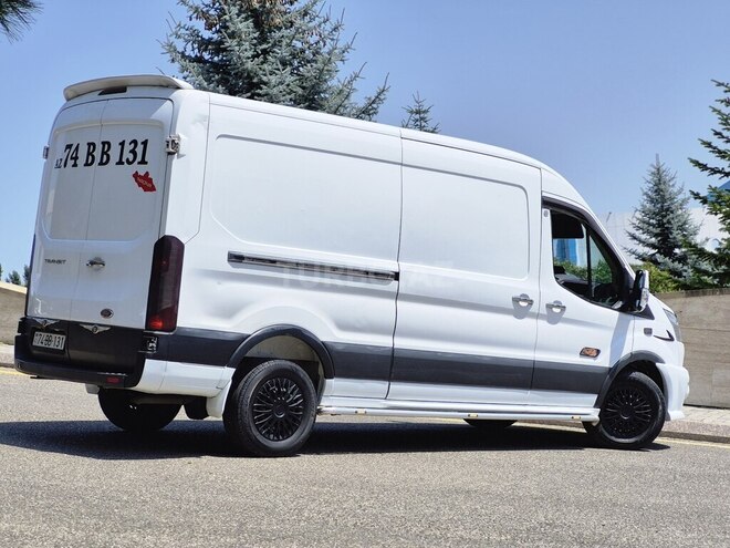 Ford Transit 2015, 380,000 km - 2.2 l - Qusar