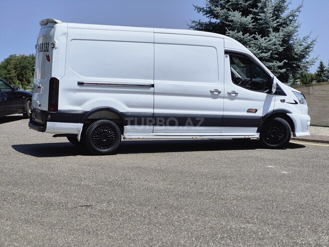 Ford Transit 2015, 380,000 km - 2.2 l - Qusar