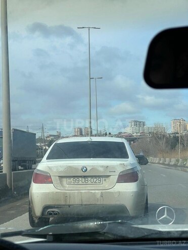 BMW 528 2009, 427,000 km - 3.0 l - Bakı
