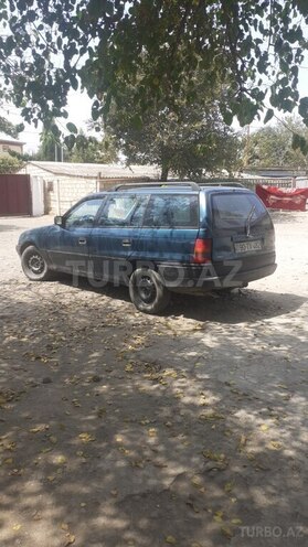 Opel Vectra 1995, 100,000 km - 2.0 л - Masallı