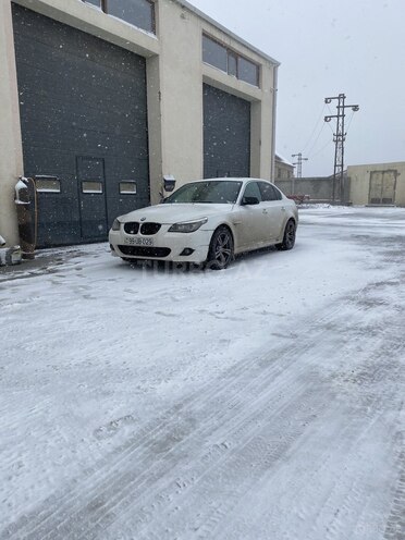 BMW 528 2009, 427,000 km - 3.0 l - Bakı