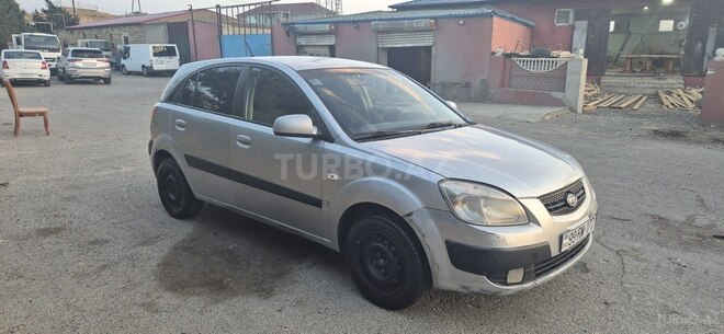Kia Rio 2006, 500,000 km - 1.5 l - Bakı
