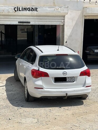 Opel Astra 2013, 363,000 km - 1.3 л - Bakı