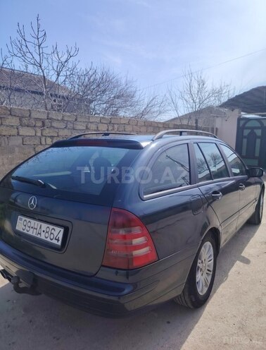 Mercedes C 220 2001, 240,000 km - 2.2 л - Bakı