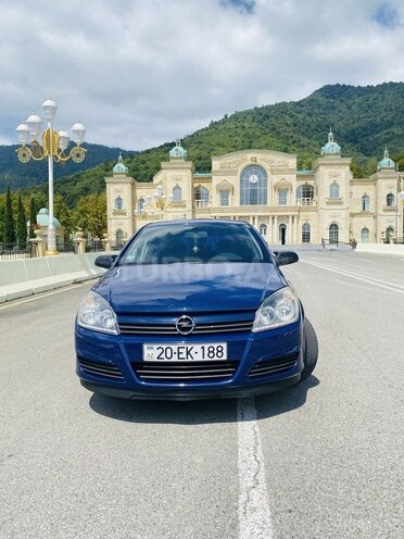 Opel Astra 2005, 350,000 km - 1.4 l - Qəbələ