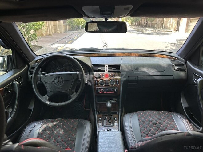 Mercedes C 200 1999, 300,000 km - 2.0 л - Bakı