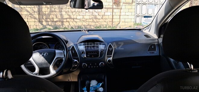Hyundai ix35 2010, 140,000 km - 2.0 л - Bakı