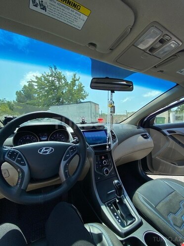 Hyundai Elantra 2016, 188,293 km - 1.8 l - Bakı
