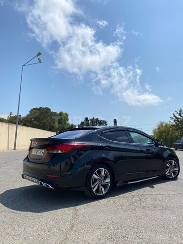 Hyundai Elantra 2016, 188,293 km - 1.8 l - Bakı