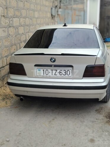 BMW 316 1993, 286,000 km - 1.6 l - Bərdə