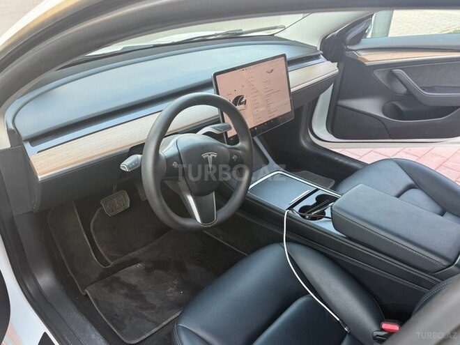 Tesla Model 3 2023, 33,000 km - 0.0 l - Bakı