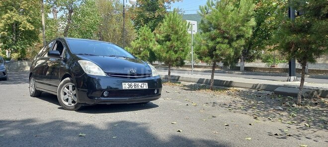Toyota Prius 2009, 350,000 km - 1.8 л - Qəbələ