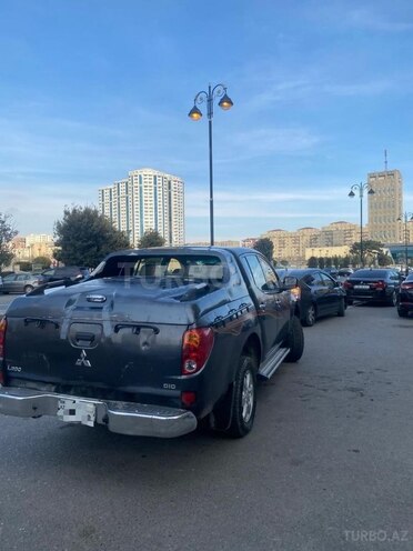 Mitsubishi L200 2012, 450,000 km - 2.5 л - Bakı