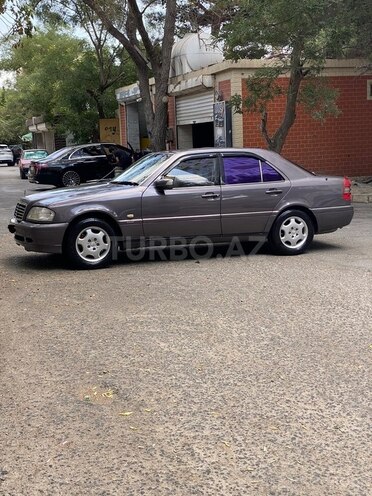 Mercedes C 180 1995, 424,548 km - 1.8 л - Bakı