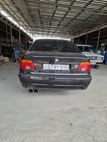BMW 528 1997, 500,000 km - 2.8 l - Bakı