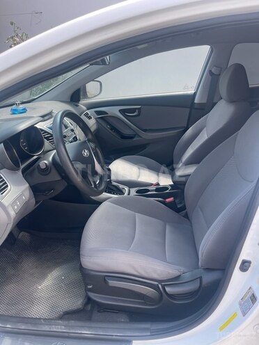 Hyundai Elantra 2015, 188,000 km - 1.8 l - Bakı