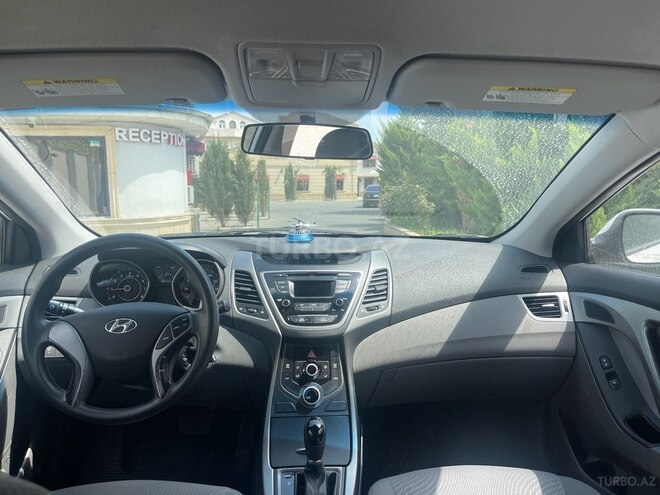 Hyundai Elantra 2015, 188,000 km - 1.8 l - Bakı