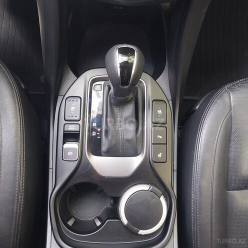 Hyundai Santa Fe 2013, 195,000 km - 2.0 л - Bakı