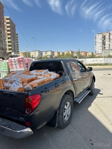 Mitsubishi L200 2012, 450,000 km - 2.5 л - Bakı