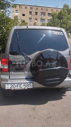 Mitsubishi Pajero io 1999, 300,000 km - 2.0 l - Gəncə