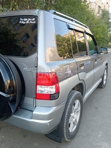 Mitsubishi Pajero io 1999, 300,000 km - 2.0 l - Gəncə