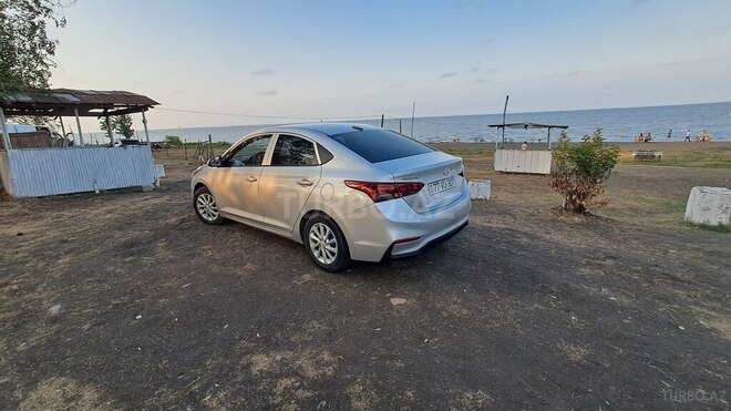 Hyundai Accent 2018, 98,000 km - 1.6 l - Masallı