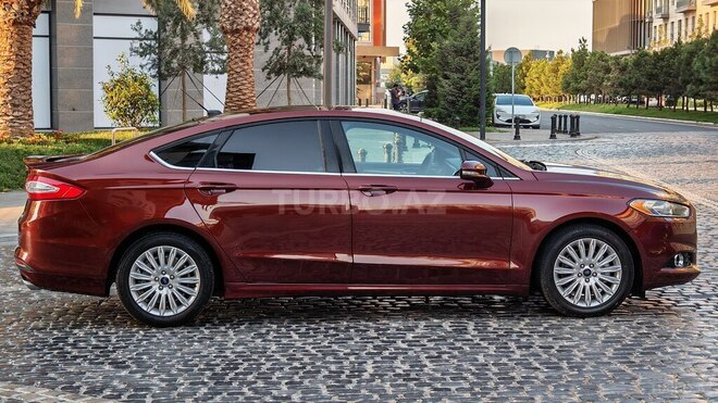 Ford Fusion (North America) 2015, 125,000 km - 2.0 l - Bakı