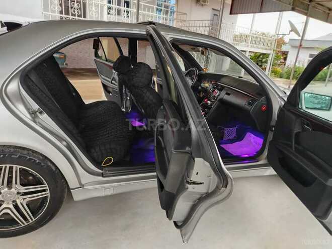 Mercedes E 200 1998, 175,860 km - 2.0 l - Sabirabad