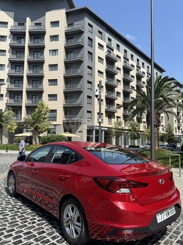 Hyundai Elantra 2019, 93,000 km - 2.0 l - Bakı