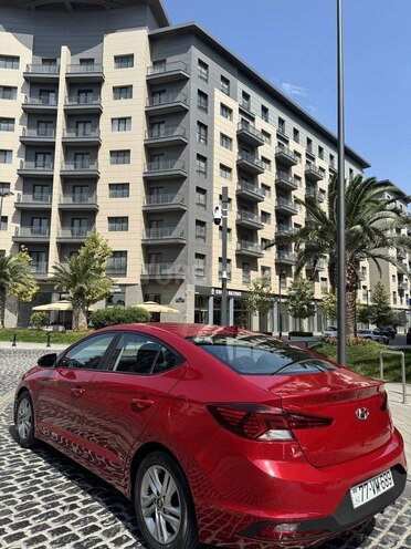 Hyundai Elantra 2019, 93,000 km - 2.0 l - Bakı