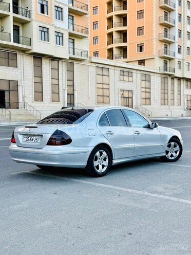 Mercedes E 220 2003, 282,678 km - 2.2 l - Bakı