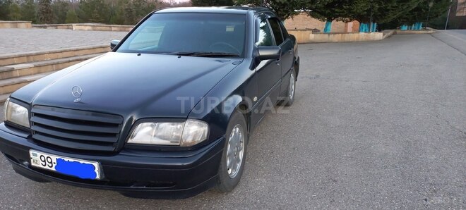 Mercedes C 200 1998, 303,640 km - 2.0 l - Qusar