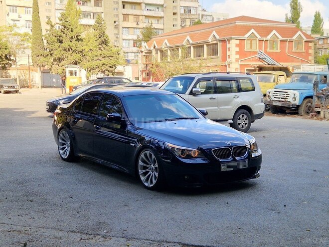 BMW 525 2007, 230,000 km - 2.5 л - Bakı