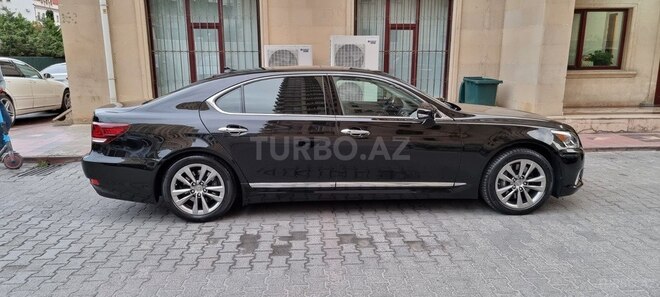 Lexus LS 460-3