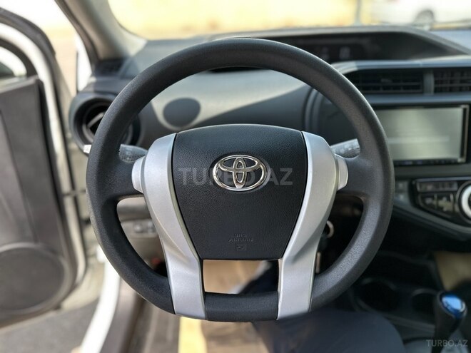 Toyota Aqua 2019, 27,300 km - 1.5 l - Bakı