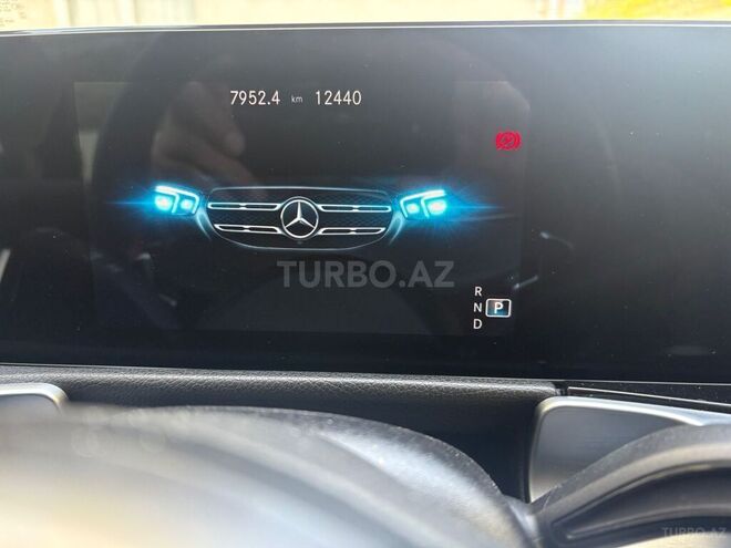 Mercedes GLB 200 2022, 9,000 km - 1.3 l - Bakı