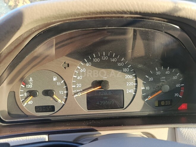Mercedes E 240 1999, 439,689 km - 2.4 l - Bakı