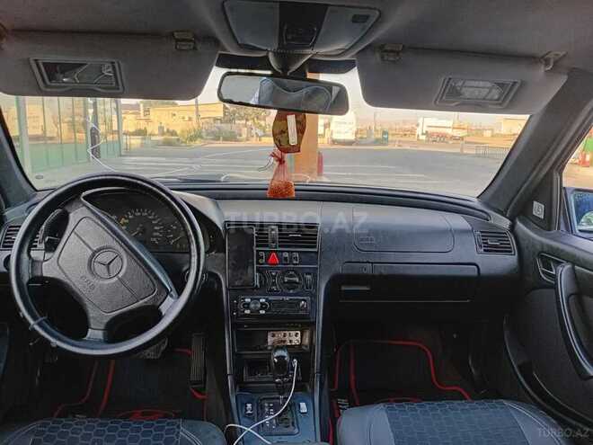 Mercedes C 220 1999, 236,520 km - 2.2 л - Şirvan
