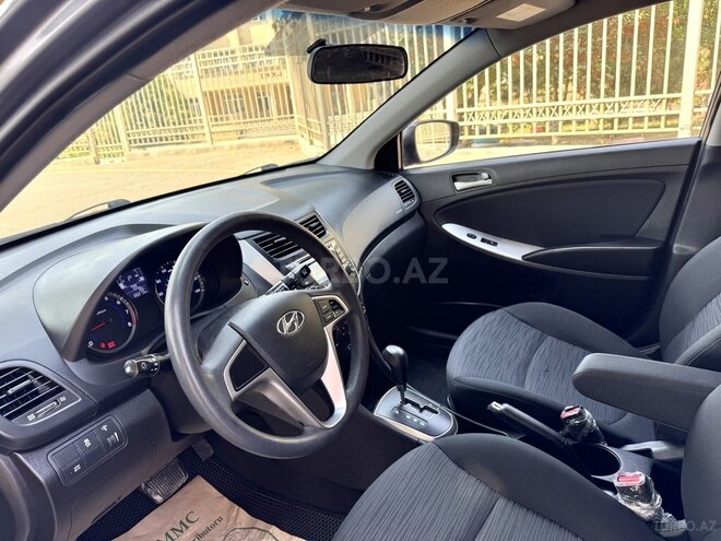 Hyundai Accent 2017, 66,213 km - 1.6 л - Bakı