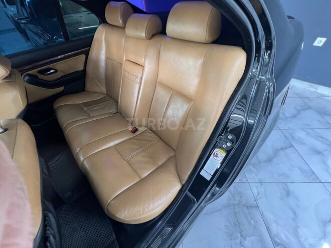 BMW 525 2003, 308,000 km - 2.5 l - Sumqayıt