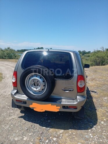 Chevrolet Niva 2007, 200,000 km - 1.7 l - Yevlax
