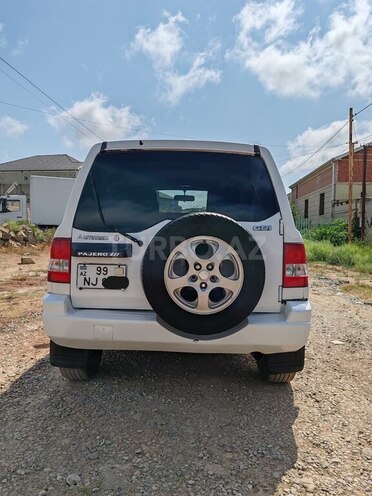 Mitsubishi Pajero io 1999, 482,000 km - 1.8 l - Bakı